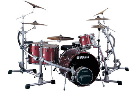 Барабанная установка Yamaha Maple Custom Series